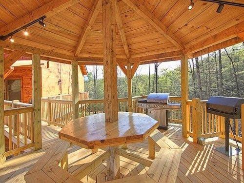 Majestic Springs Lodge Cabin McCookville Εξωτερικό φωτογραφία